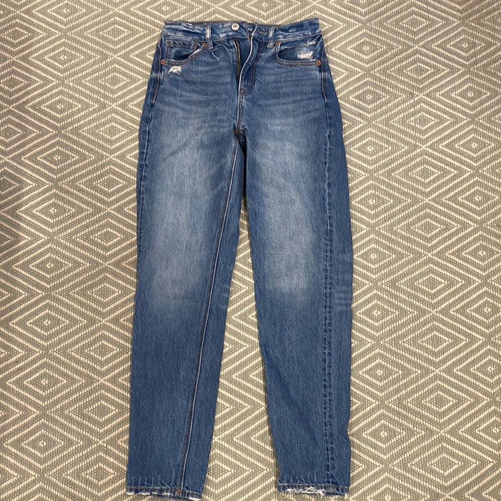 American Eagle mom jeans